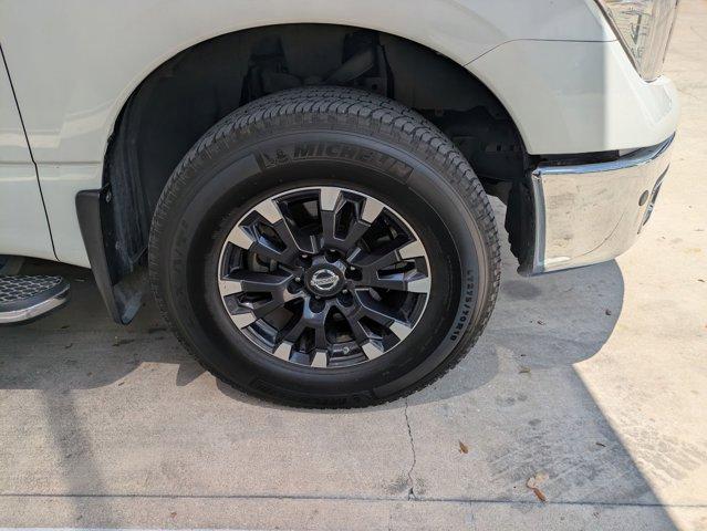 2017 Nissan Titan Vehicle Photo in SELMA, TX 78154-1459