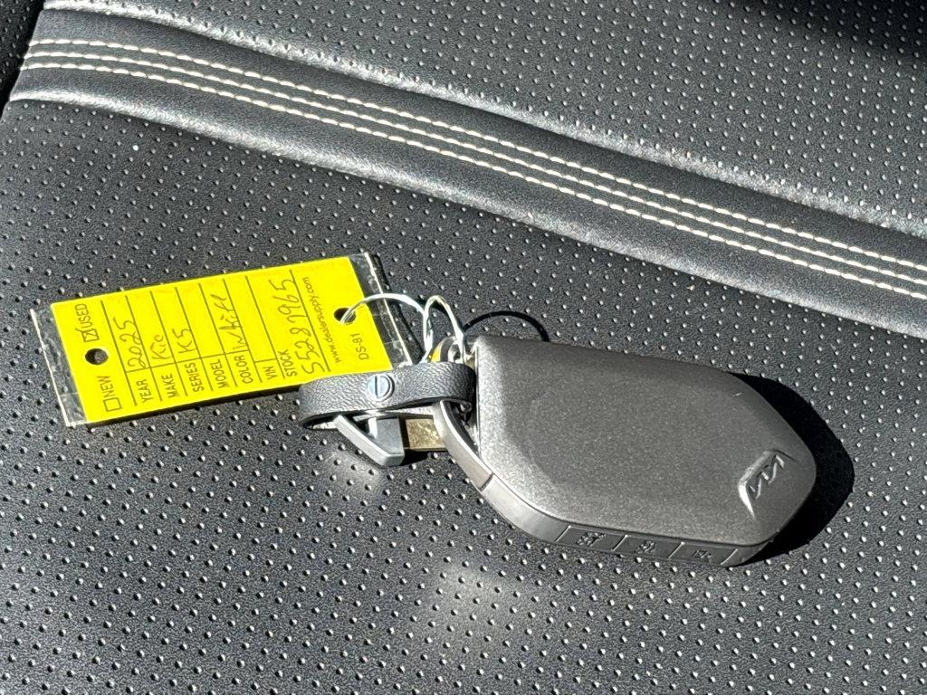 2025 Kia K5 Vehicle Photo in POOLER, GA 31322-3252