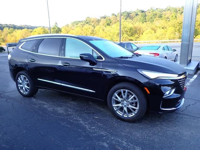 2022 Buick Enclave Vehicle Photo in ZELIENOPLE, PA 16063-2910