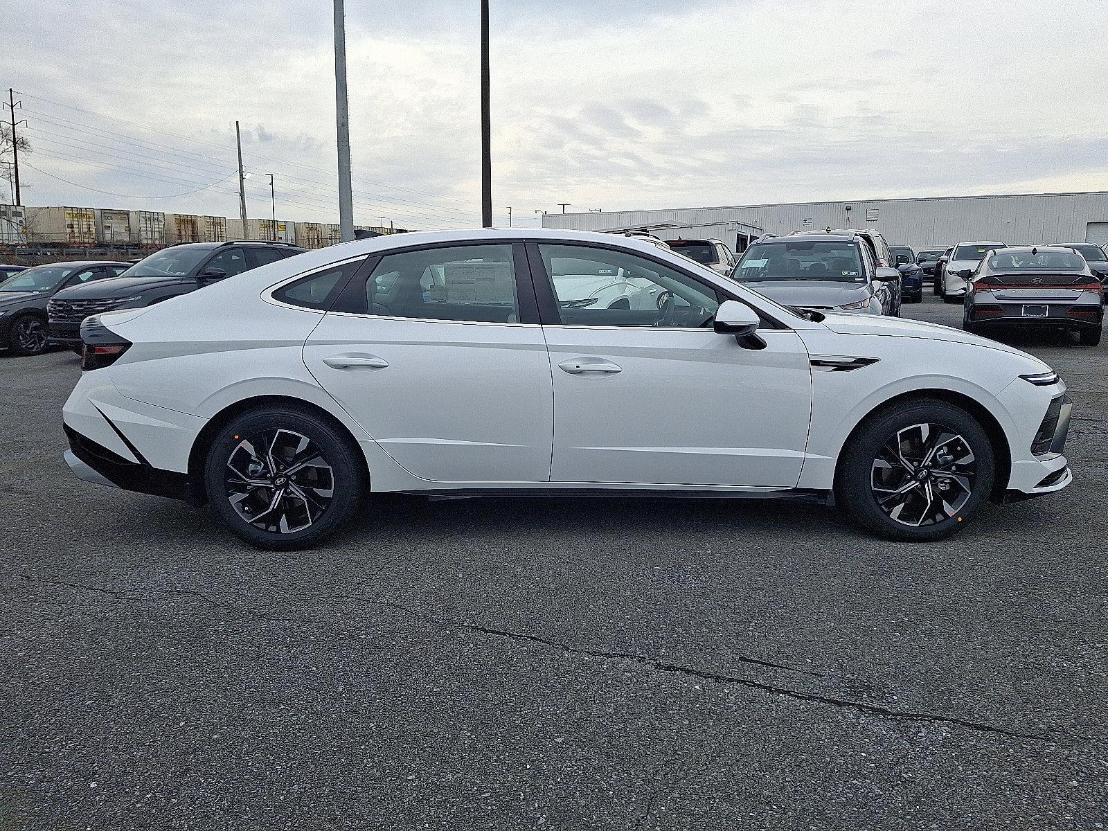 2025 Hyundai SONATA Vehicle Photo in Harrisburg, PA 17111