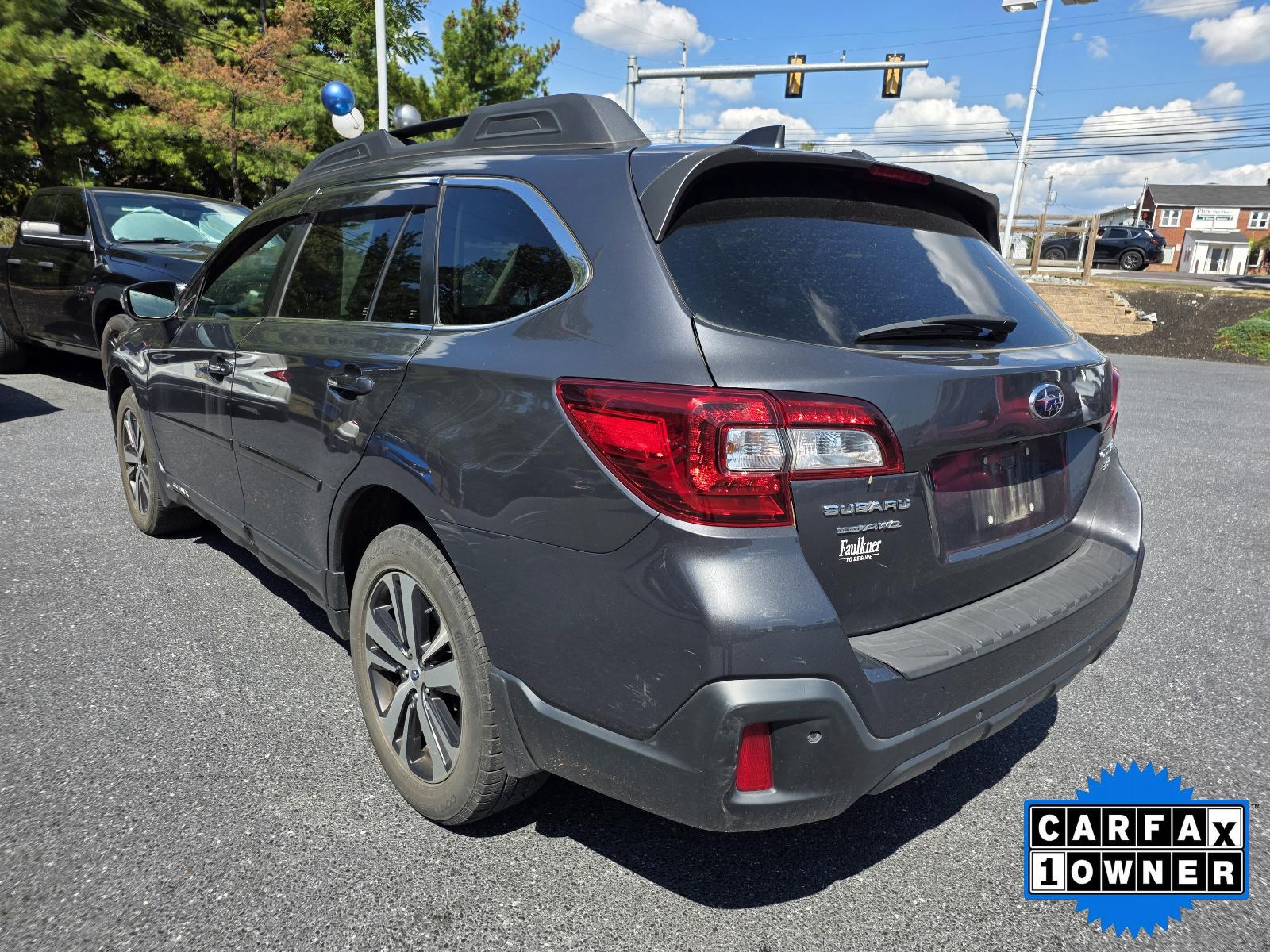 2018 Subaru Outback Vehicle Photo in Harrisburg, PA 17111