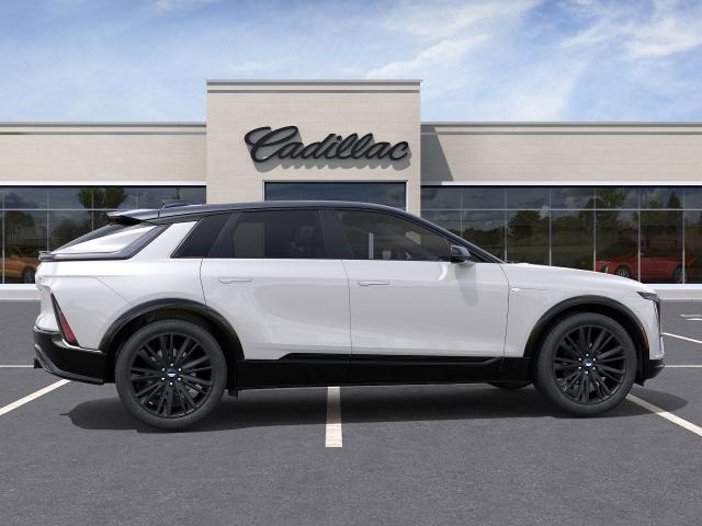 2025 Cadillac LYRIQ Vehicle Photo in GREEN BAY, WI 54303-3330