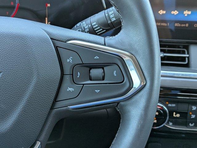 2025 Chevrolet Trax Vehicle Photo in BRUNSWICK, GA 31525-1881