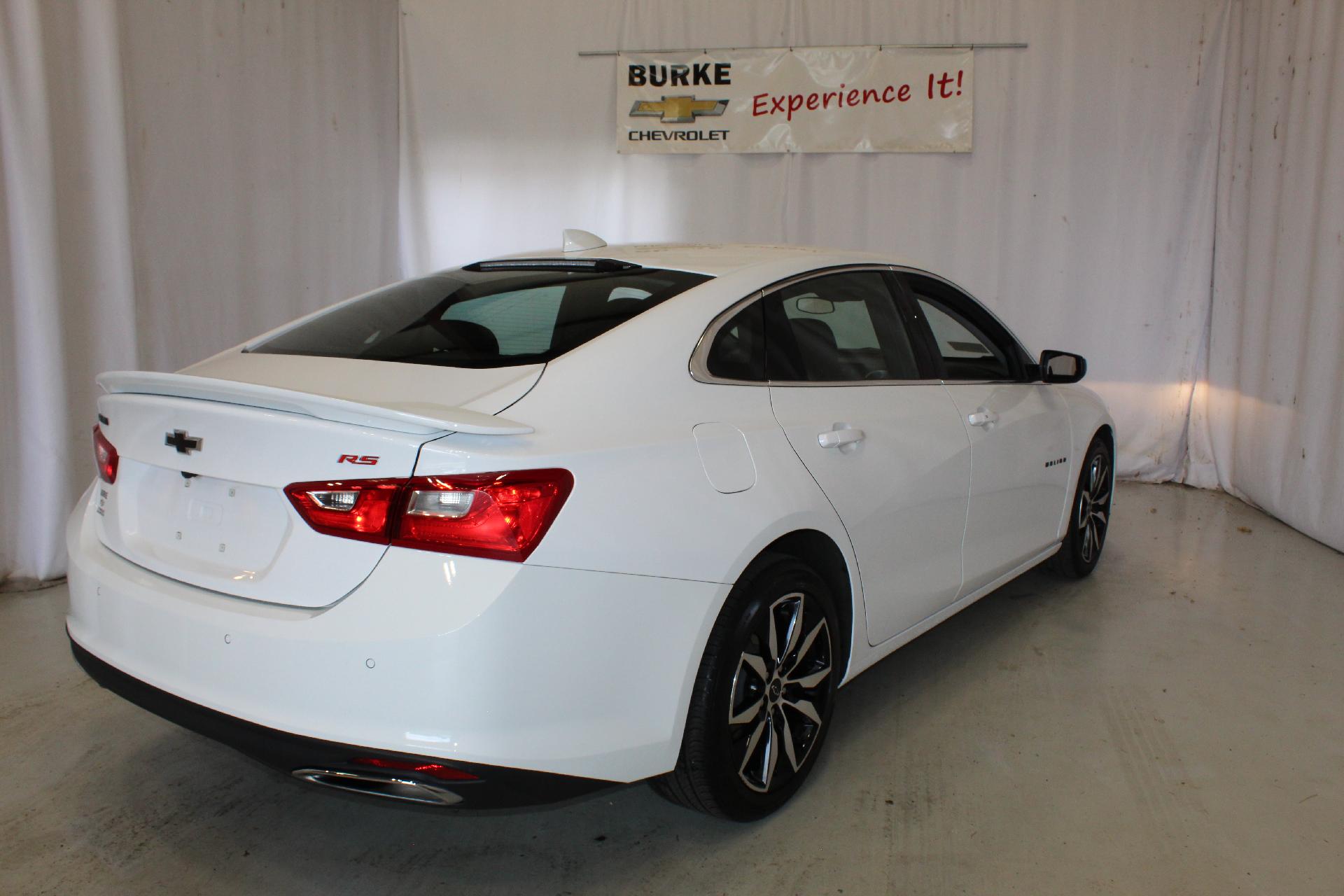 2025 Chevrolet Malibu Vehicle Photo in NORTHAMPTON, MA 01060-1120