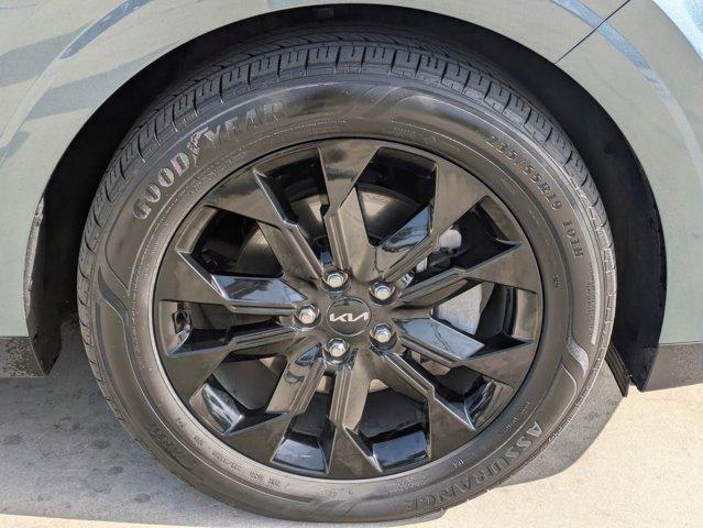 2024 Kia Carnival Vehicle Photo in San Antonio, TX 78209