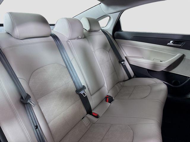 2017 Hyundai SONATA Vehicle Photo in Puyallup, WA 98371