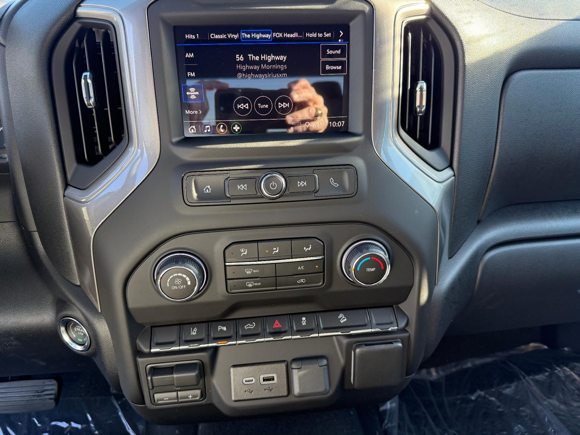 2026 Chevrolet Silverado 2500 HD photo 6 of 6