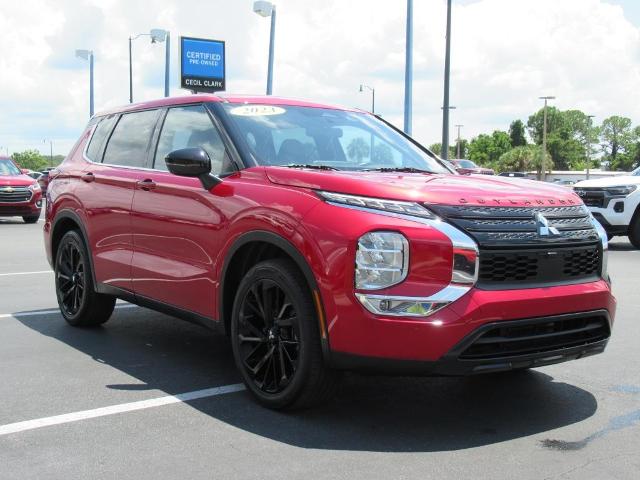 2023 Mitsubishi Outlander Vehicle Photo in LEESBURG, FL 34788-4022