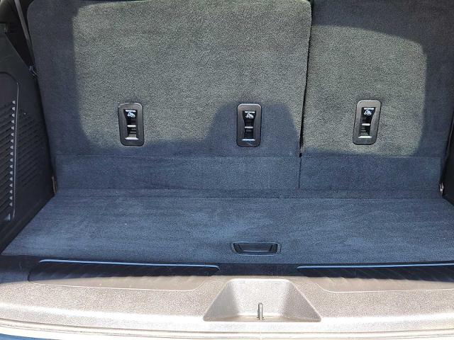 2022 GMC Yukon Vehicle Photo in DENTON, TX 76210-9321