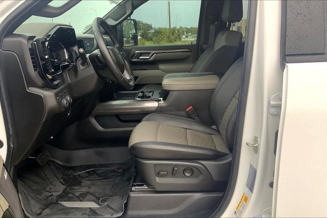 2025 Chevrolet Silverado 2500 HD Vehicle Photo in TOPEKA, KS 66609-0000