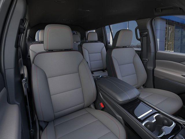 2025 Chevrolet Traverse Vehicle Photo in DANBURY, CT 06810-5034