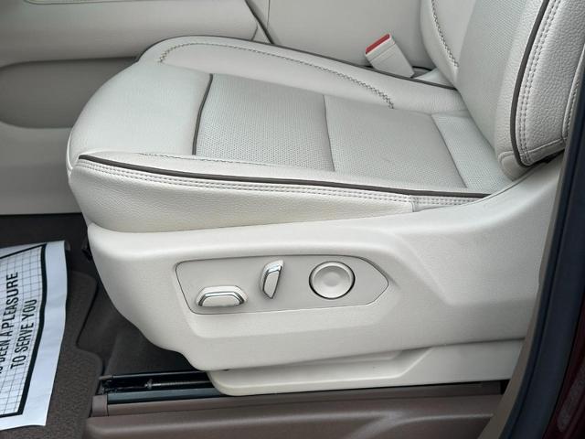 2023 GMC Yukon Vehicle Photo in COLUMBIA, MO 65203-3903