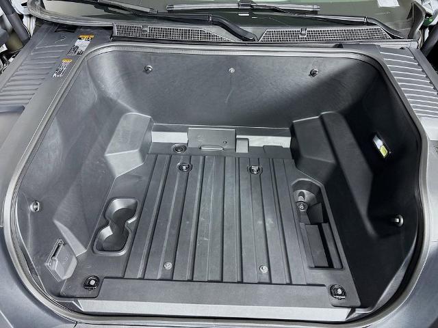 2025 GMC Sierra EV Vehicle Photo in PUYALLUP, WA 98371-4149