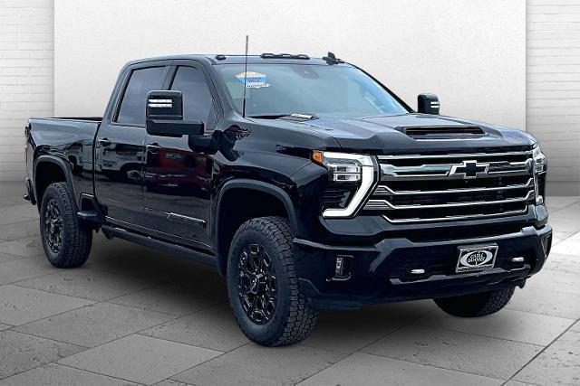 2024 Chevrolet Silverado 2500 HD Vehicle Photo in TOPEKA, KS 66609-0000
