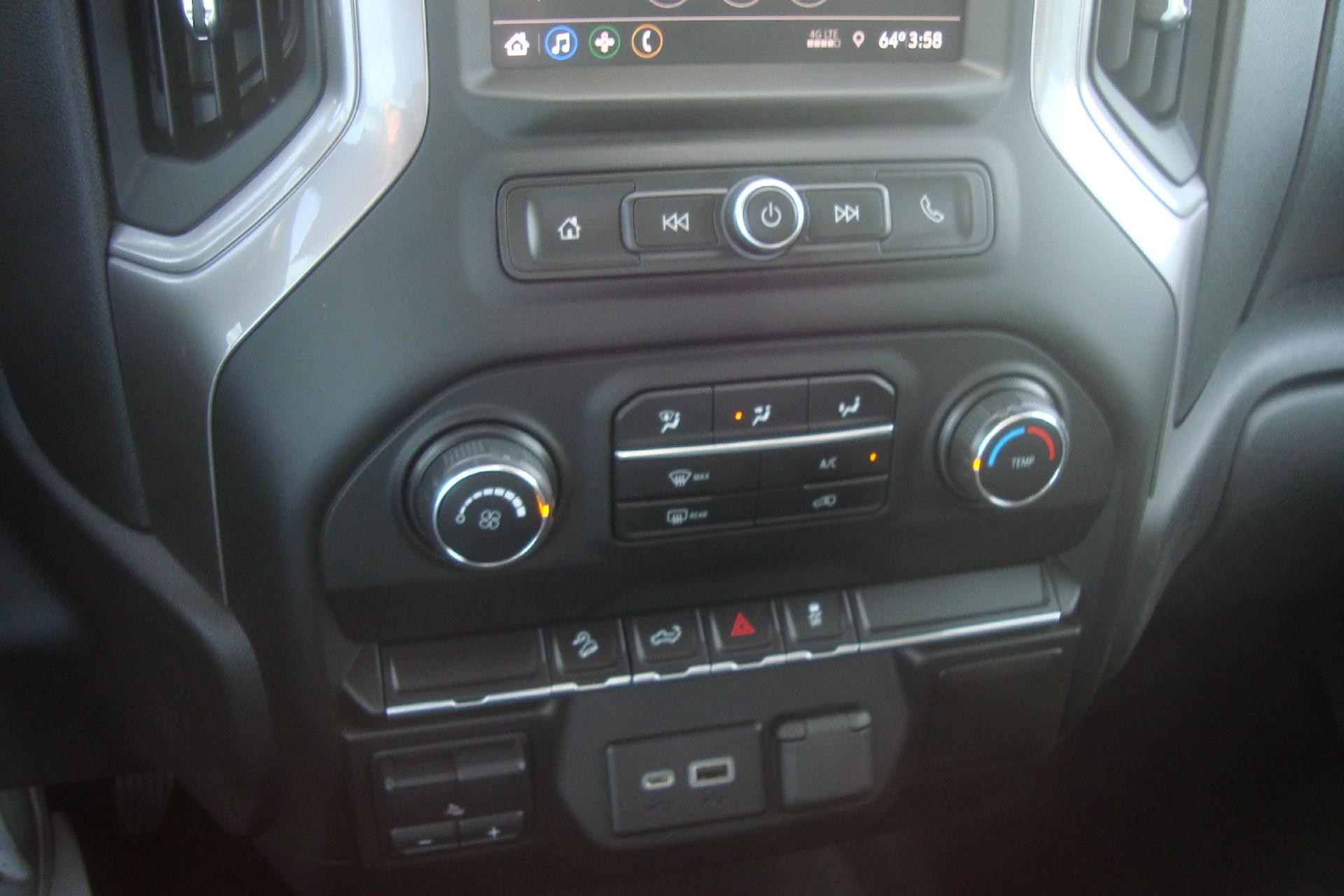 2021 Chevrolet Silverado 1500 Vehicle Photo in PORTSMOUTH, NH 03801-4196