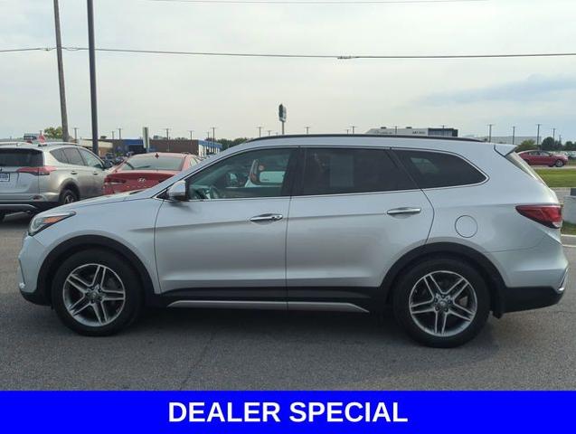 2019 Hyundai SANTA FE XL Vehicle Photo in Merrillville, IN 46410