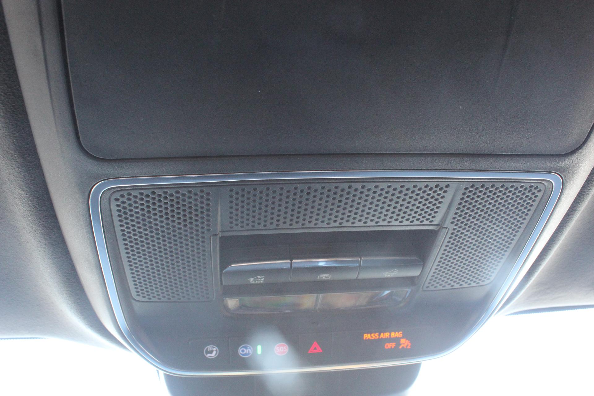 2026 GMC Acadia Vehicle Photo in AURORA, CO 80012-4011