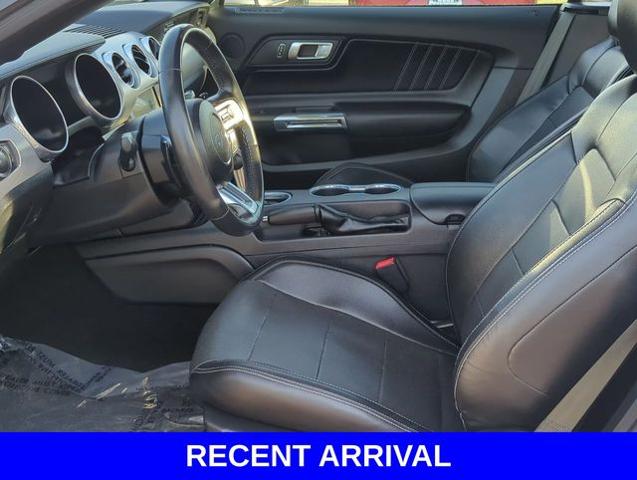 2020 Ford Mustang Vehicle Photo in Merrillville, IN 46410