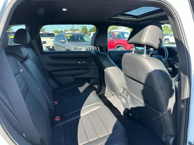 2024 Honda CR-V Hybrid Vehicle Photo in COLUMBIA, MO 65203-3903