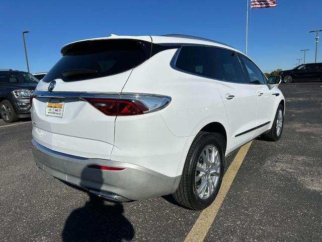 2023 Buick Enclave Vehicle Photo in COLUMBIA, MO 65203-3903
