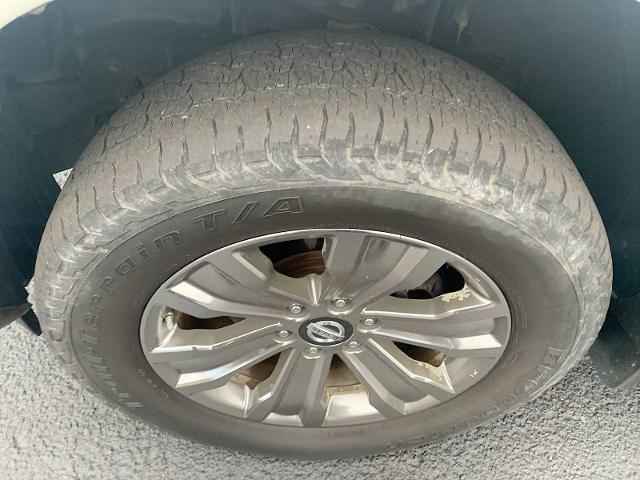 2019 Nissan Titan Vehicle Photo in MOON TOWNSHIP, PA 15108-2571