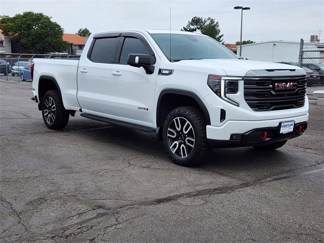 2022 GMC Sierra 1500 Vehicle Photo in AURORA, CO 80012-4011