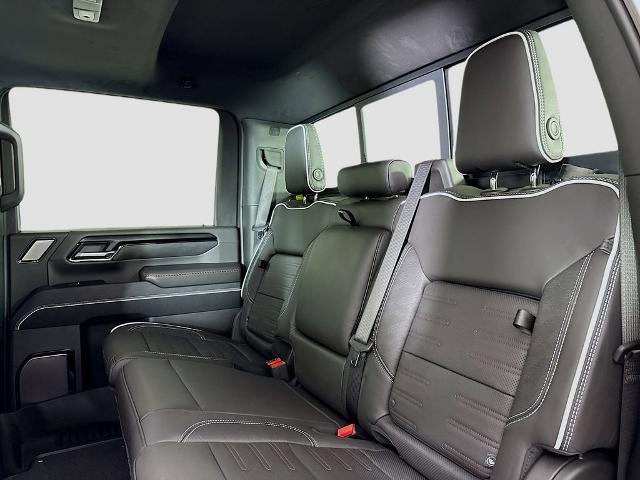 2025 GMC Sierra 2500 HD Vehicle Photo in PUYALLUP, WA 98371-4149