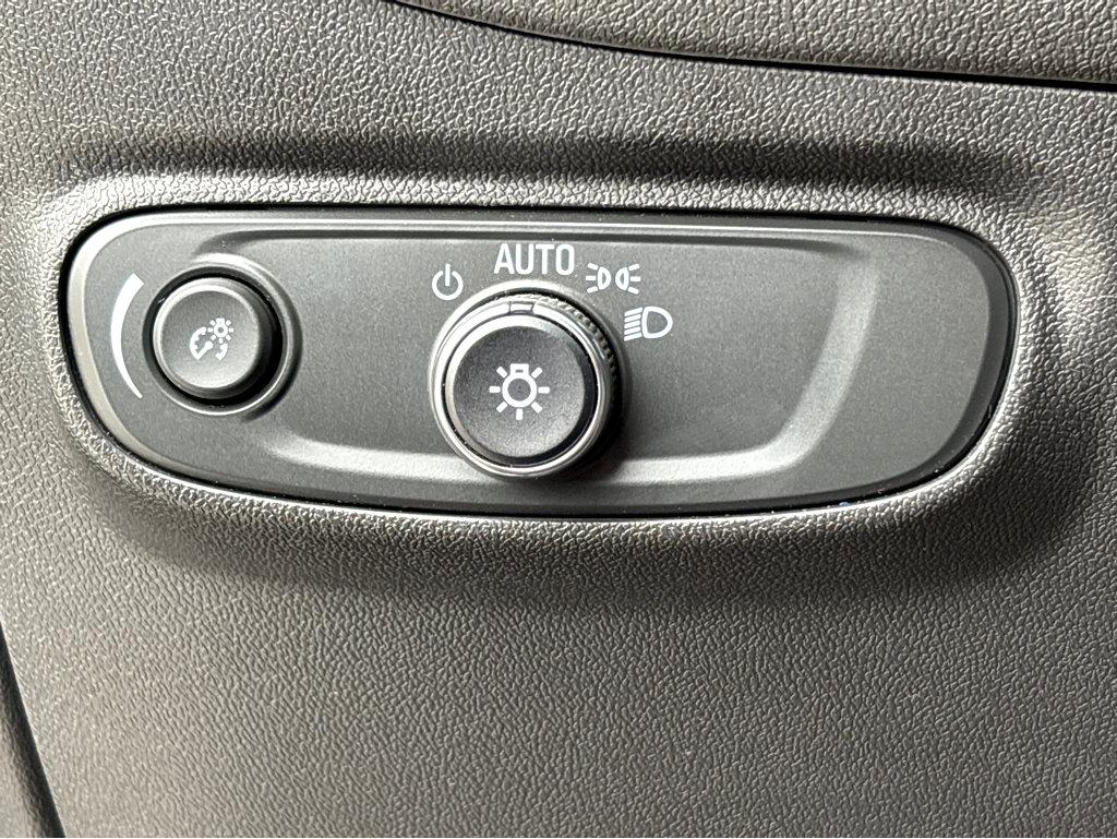 2024 Chevrolet Equinox Vehicle Photo in POOLER, GA 31322-3252