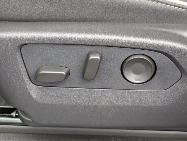 2025 Chevrolet Suburban Vehicle Photo in BRUNSWICK, GA 31525-1881