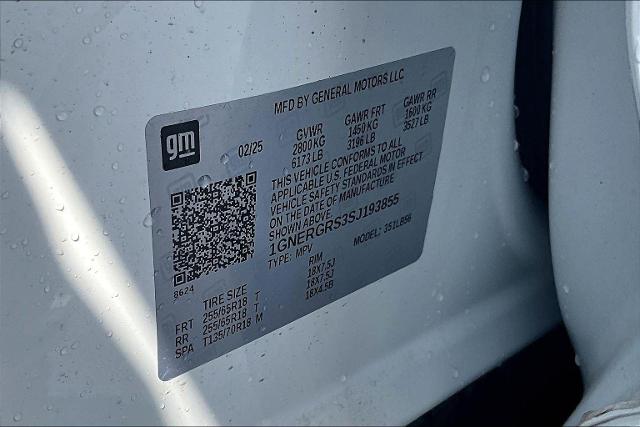 2025 Chevrolet Traverse Vehicle Photo in TOPEKA, KS 66609-0000