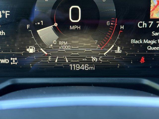 2025 GMC Acadia Vehicle Photo in LEOMINSTER, MA 01453-2952