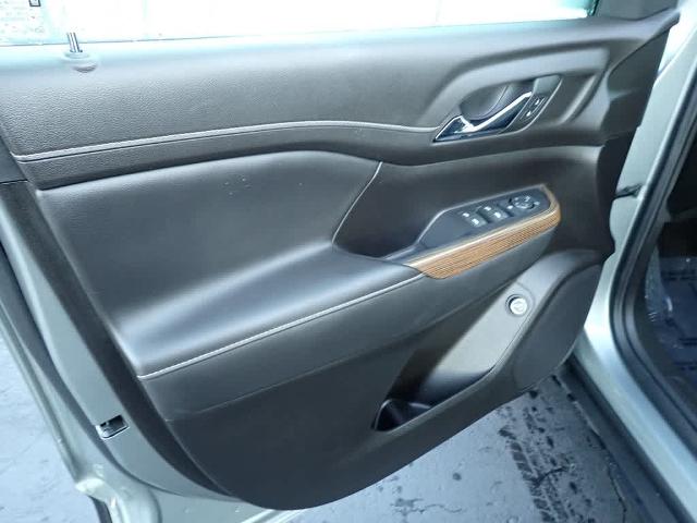 2023 GMC Acadia Vehicle Photo in ZELIENOPLE, PA 16063-2910