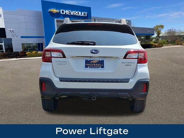 2019 Subaru Outback Vehicle Photo in DANBURY, CT 06810-5034