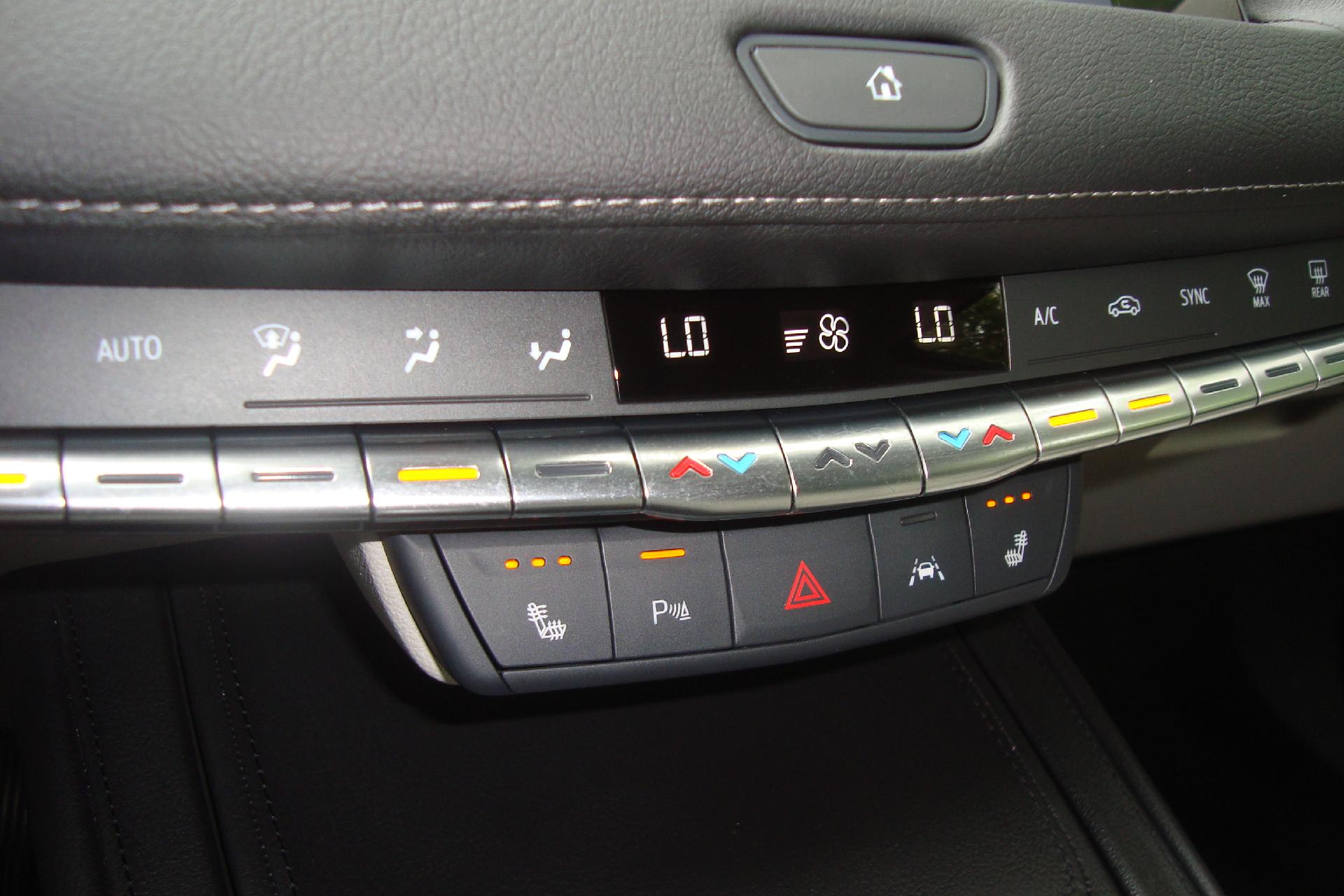 2023 Cadillac XT4 Vehicle Photo in PORTSMOUTH, NH 03801-4196