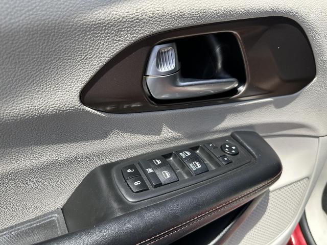 2019 Chrysler Pacifica Vehicle Photo in Tucson, AZ 85712