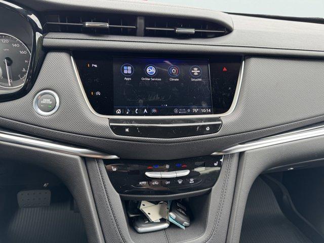 2025 Cadillac XT5 Vehicle Photo in LEOMINSTER, MA 01453-2952