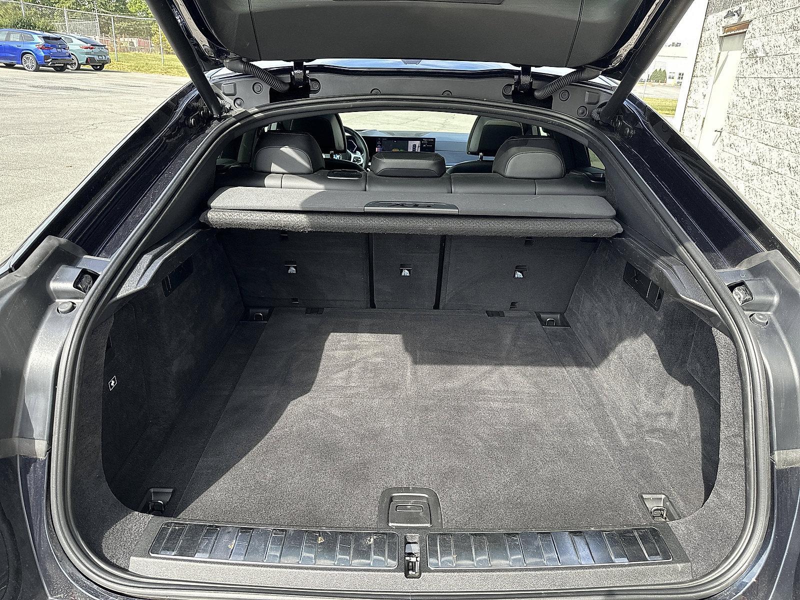 2025 BMW X6 xDrive40i Vehicle Photo in Lancaster, PA 17601