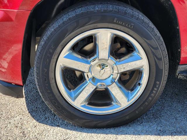 2012 Chevrolet Tahoe Vehicle Photo in DENTON, TX 76210-9321