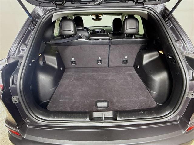 2021 Jeep Cherokee Vehicle Photo in Everett, WA 98204