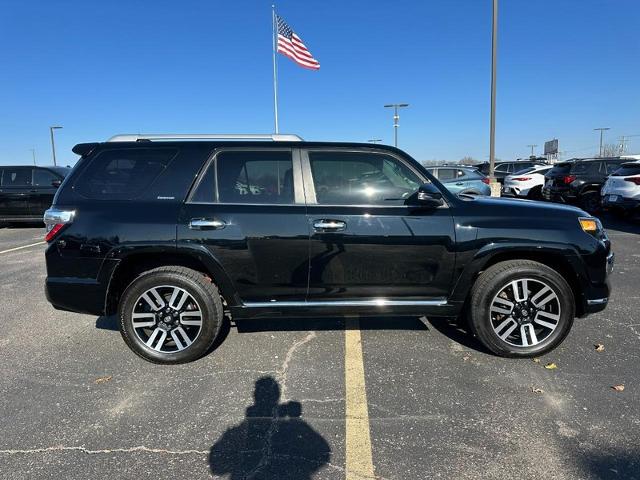 2018 Toyota 4Runner Vehicle Photo in COLUMBIA, MO 65203-3903