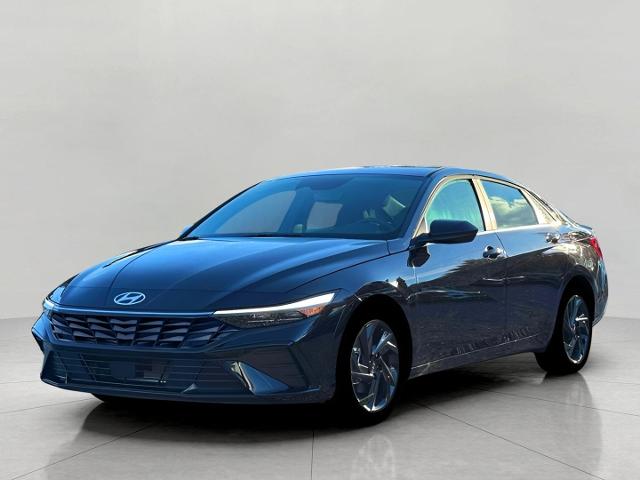 2026 Hyundai ELANTRA Vehicle Photo in Neenah, WI 54956