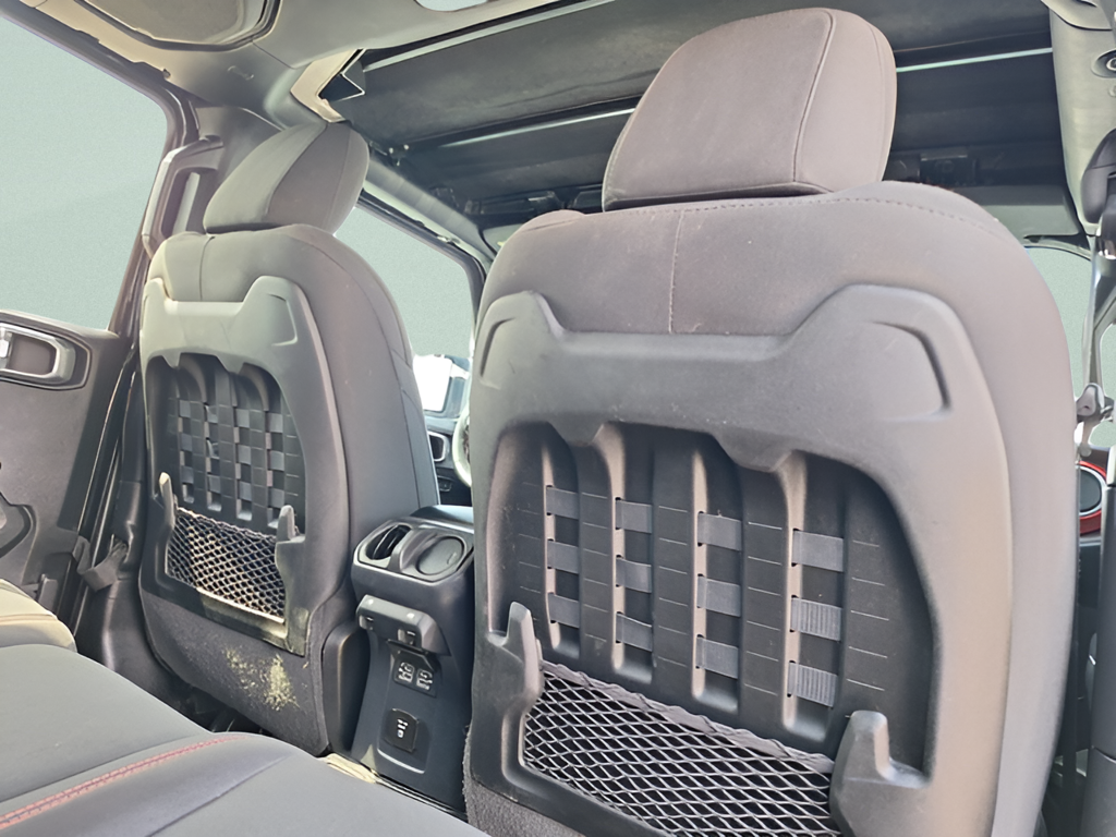 2021 Jeep Gladiator photo 31 of 36