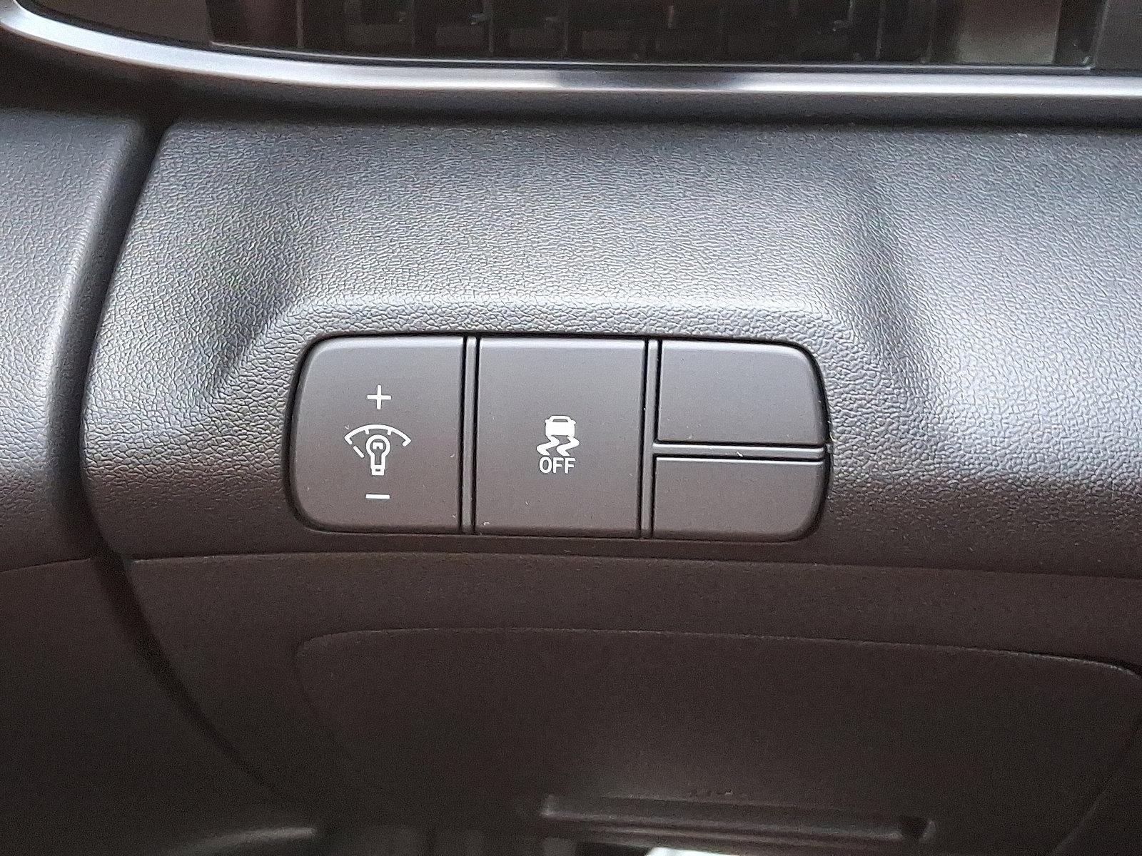 2025 Hyundai ELANTRA Vehicle Photo in Harrisburg, PA 17111