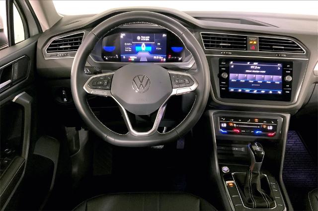 2023 Volkswagen Tiguan Vehicle Photo in Lees Summit, MO 64086