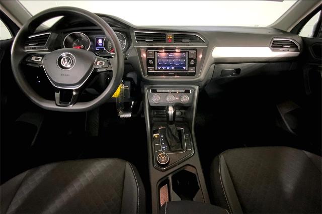 2021 Volkswagen Tiguan Vehicle Photo in Lees Summit, MO 64086
