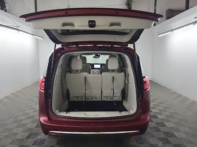 2021 Chrysler Pacifica Vehicle Photo in Cedar Rapids, IA 52402