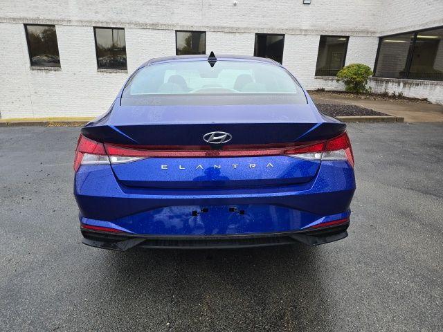 2023 Hyundai ELANTRA Vehicle Photo in Pleasant Hills, PA 15236