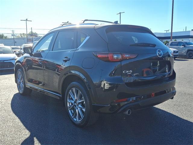 2024 Mazda CX-5 Vehicle Photo in New Bloomfield, PA 17068