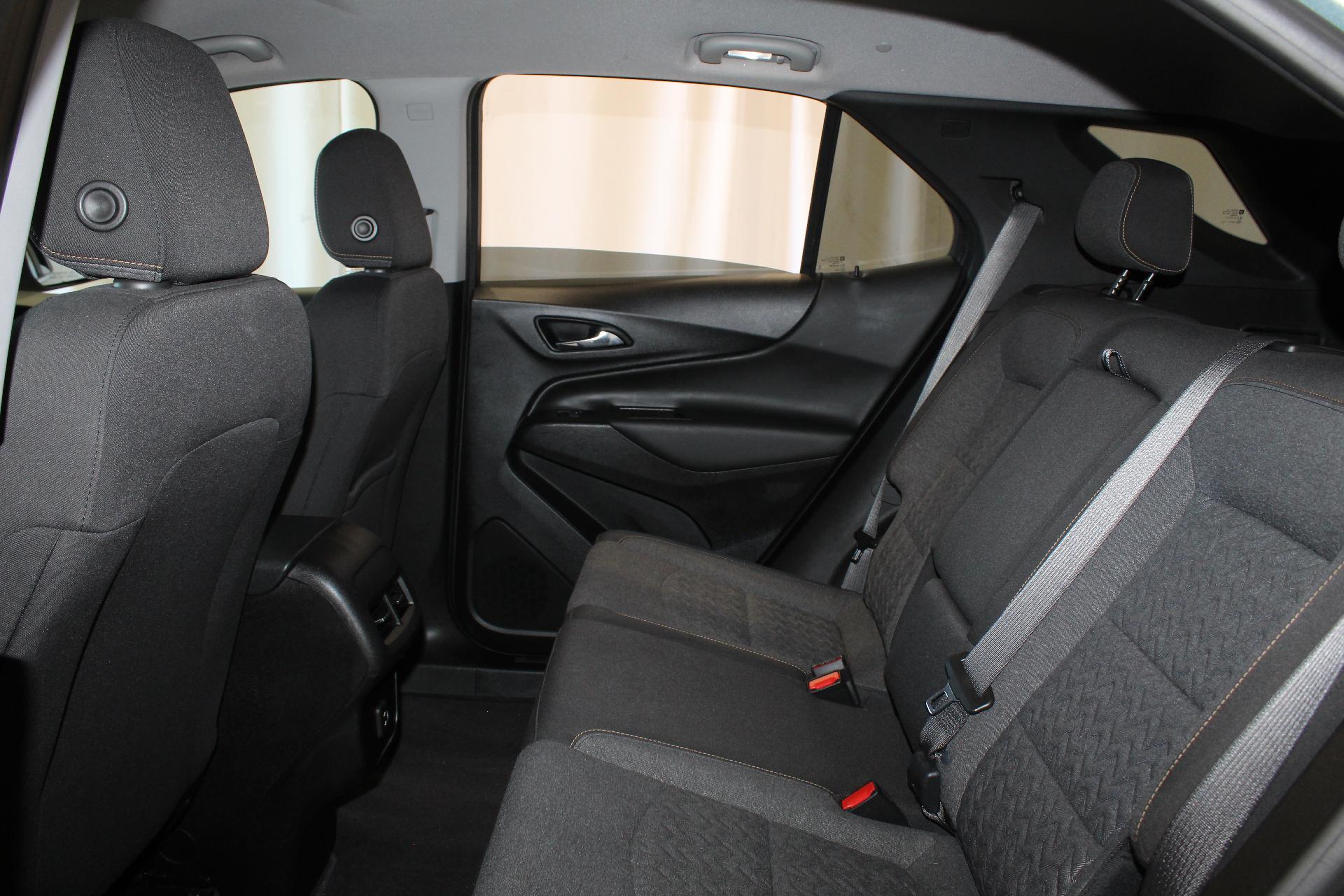 2022 Chevrolet Equinox Vehicle Photo in NORTHAMPTON, MA 01060-1120