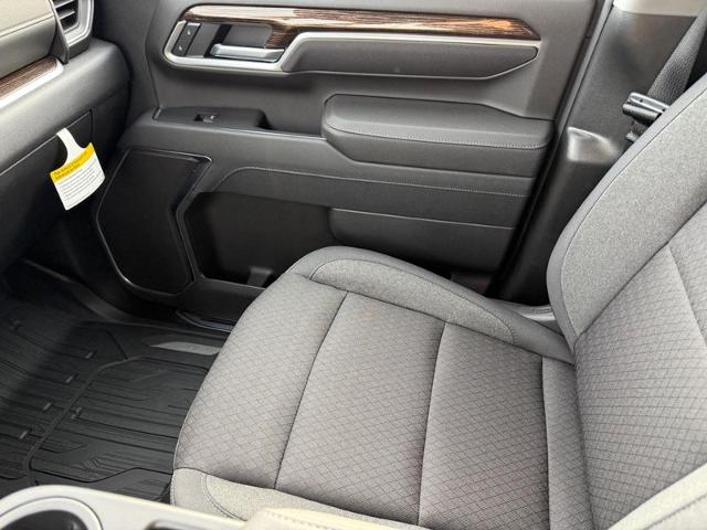 2025 GMC Sierra 2500 HD Vehicle Photo in COLUMBIA, MO 65203-3903